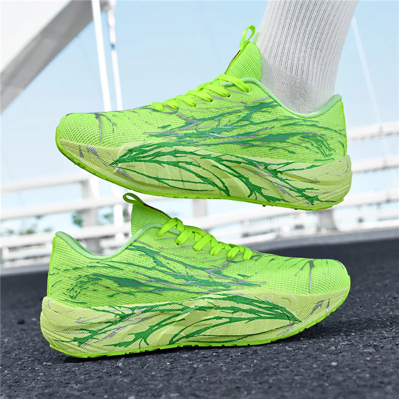 Men'S Shoes Green And White - Nuove Scarpe da Corsa Sportive Nere