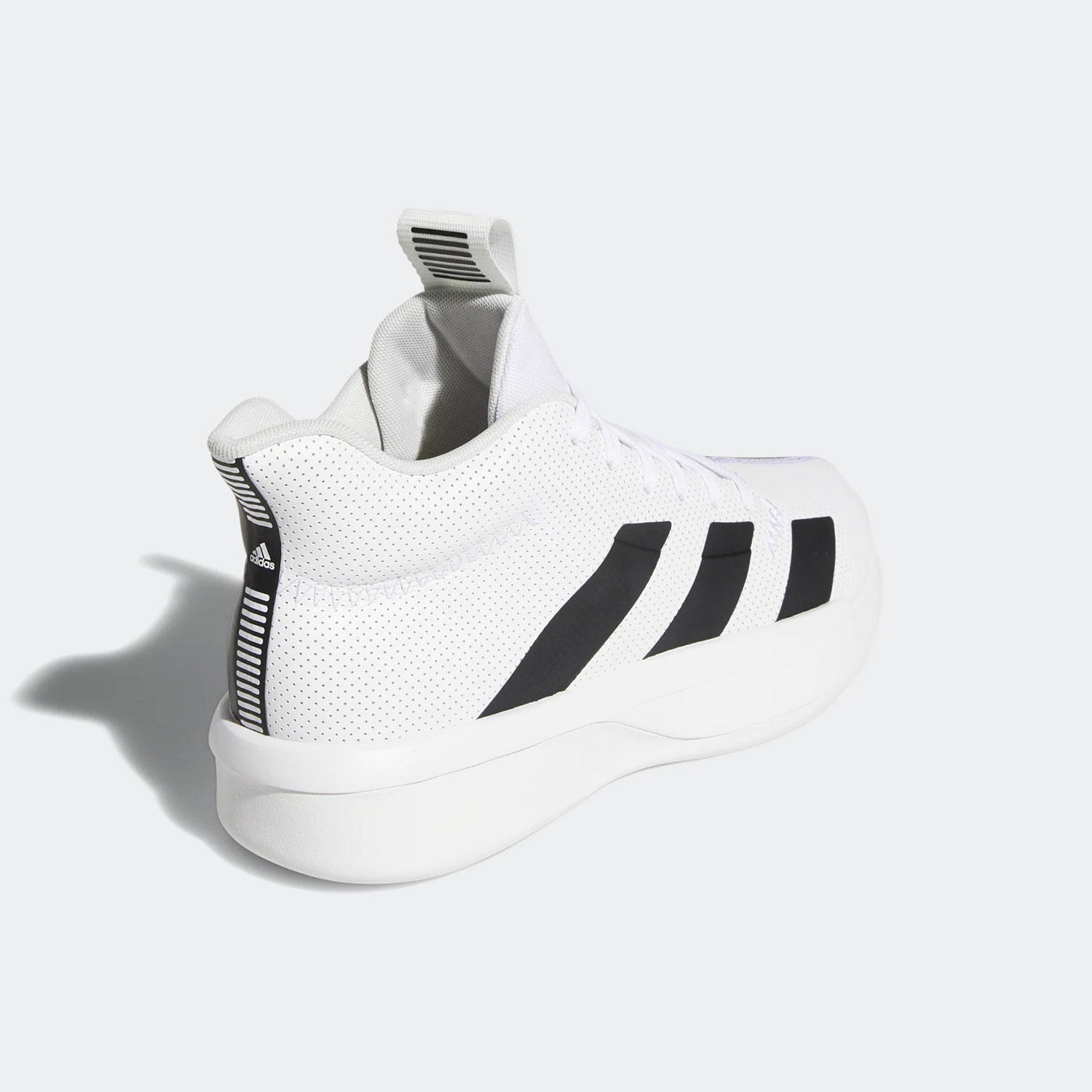 Scarpe da basket basic Adidas  - Men'S Shoes Next recensione e prezzo