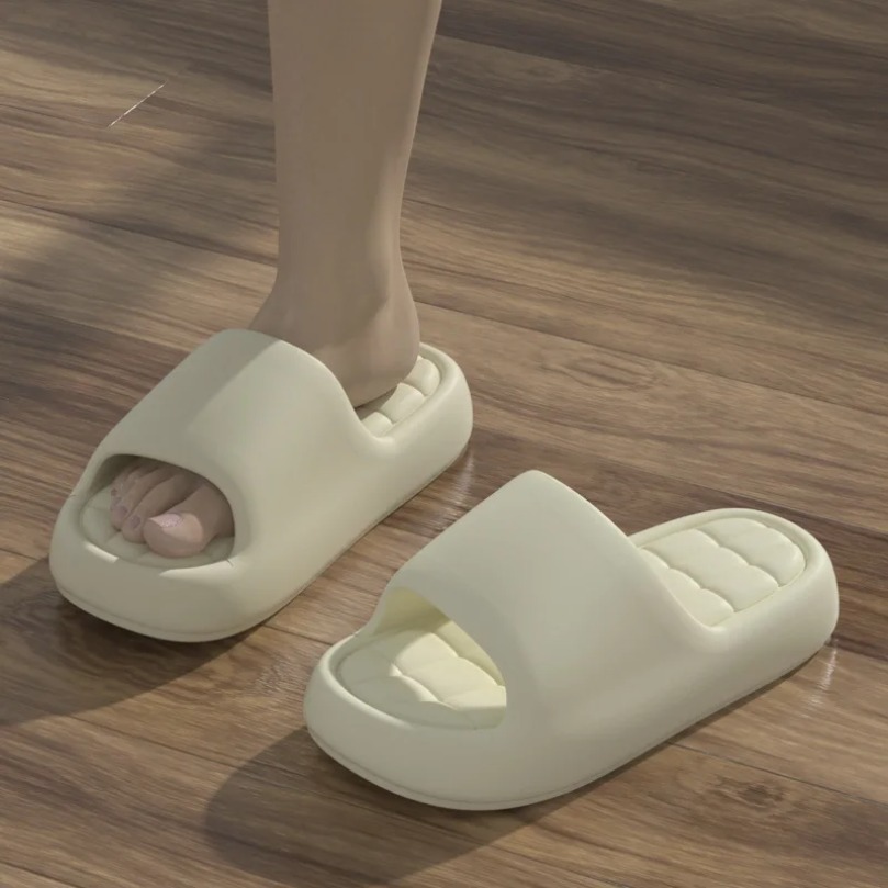 Ciabatte Cloud Slipper da donn - Men Shoes Size recensione e prezzo